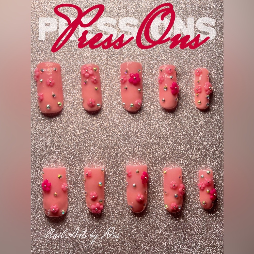 Pink Floral Press-On Nails